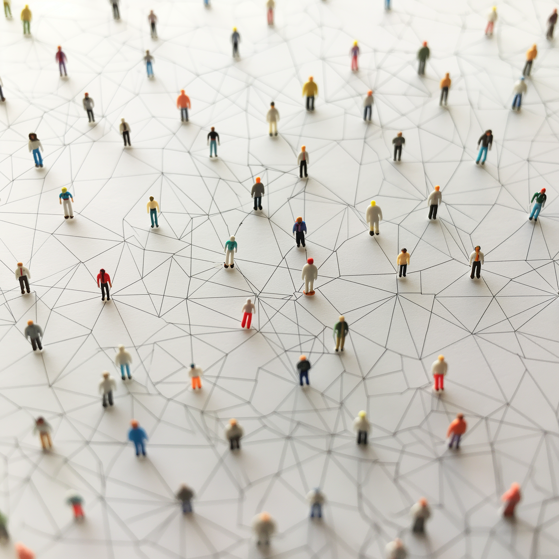 Impactul social al reformei pensiilor din 2025 – între reducerea sărăciei și riscul erodării veniturilor reale